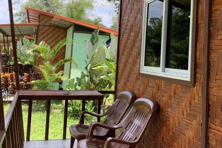 Khao Sok Bamboo Huts Resort