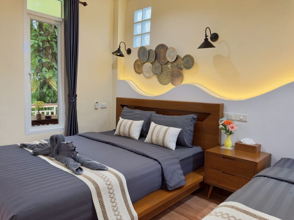Khao Sok Bamboo Huts Resort
